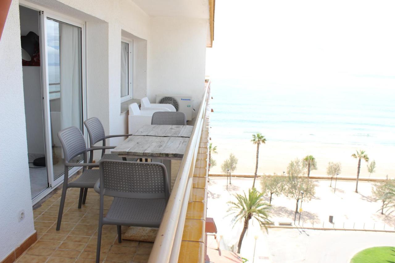 Beautiful Apartment In Front Of Beach, Pool, View Росес Екстериор снимка