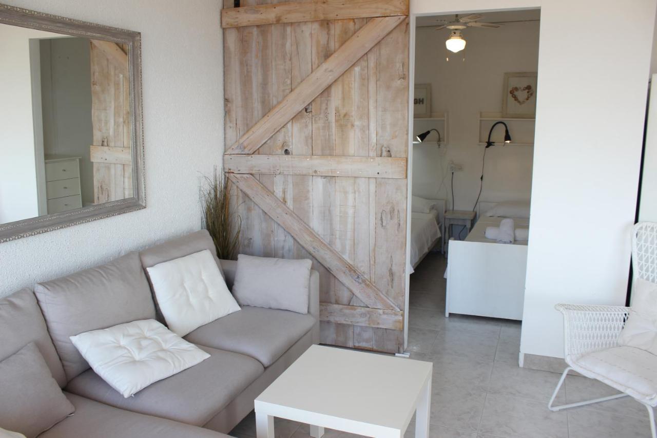 Beautiful Apartment In Front Of Beach, Pool, View Росес Екстериор снимка