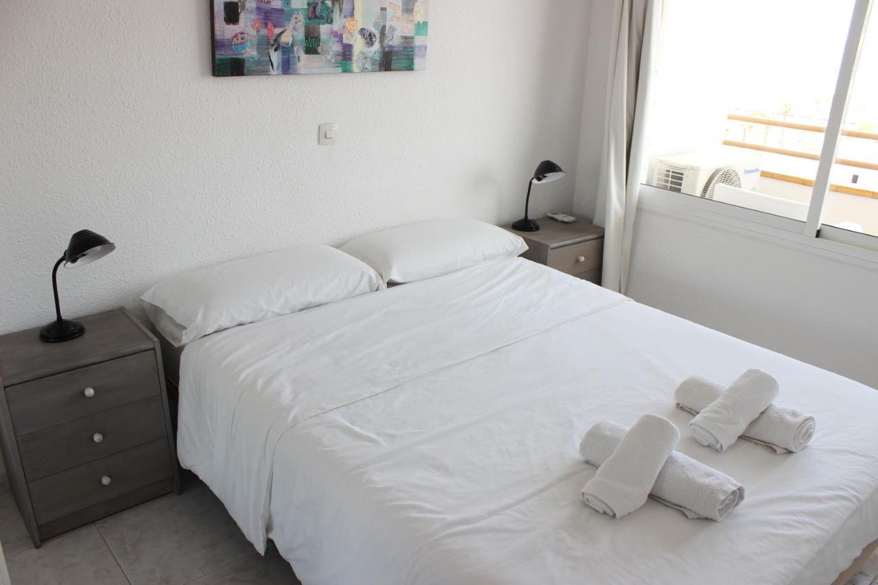 Beautiful Apartment In Front Of Beach, Pool, View Росес Екстериор снимка